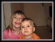 07/02/2007 : Les 2 frangines !