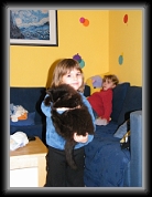 09/01/2010 : Elle est de meilleure humeur avec Cachou :-)