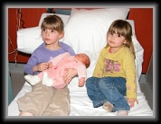 17/02/2009 : Nos 3 princesses : Manon, Chloé et Lucie !