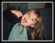 18/10/2007 : THE MESAROS Family's grimace ;-)))