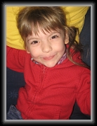 17/12/2007 : Trop rigolote cette petite fille !